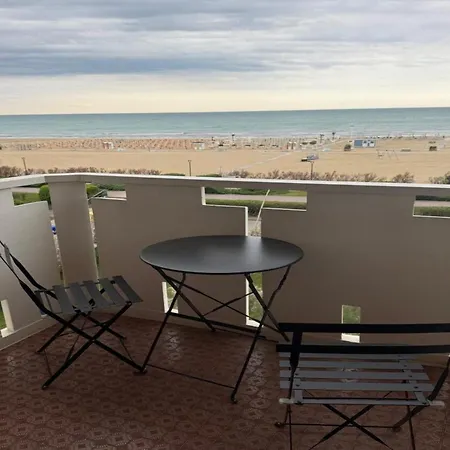 דירה Sea View Escape At Lido Dei Pini *