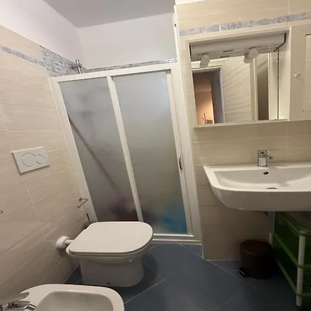 Sea View Escape At Lido Dei Pini * ביביונה