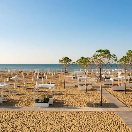 Sea View Escape At Lido Dei Pini